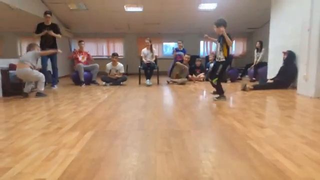 Макс vs Дима. Империя танца смотреть онлайн