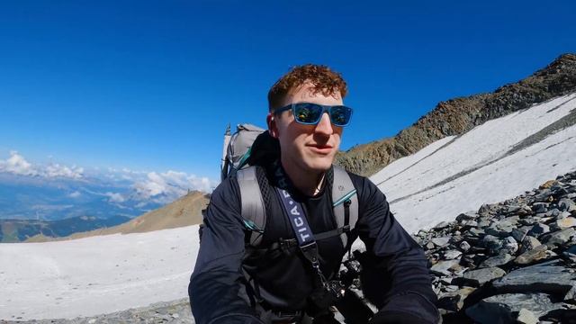 Mont Blanc - Beginner climbs Western Europe’s Highest Peak (Goûter Route in 4K) смотреть онлайн