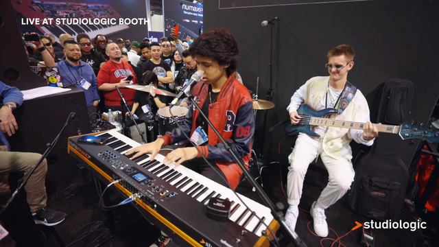Studiologic at NAMM 2024: Justin-Lee Schultz PART 2/4 смотреть онлайн