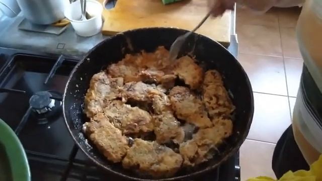 Как приготовить печень говяжью в кляре БАБУШКА ГОТОВИТ смотреть онлайн