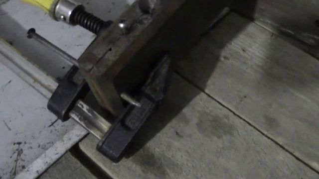 Отливка свинцовых грузил своими руками Making lead fishing weights смотреть онлайн