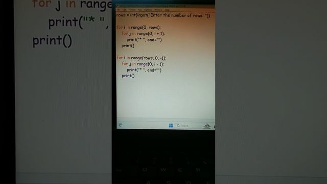python program to print star pattern using nested loop #coding #pythontricks #viral #python #idle смотреть онлайн