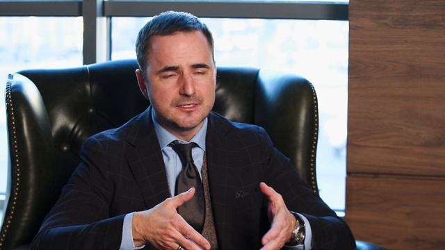 Один день из жизни. В гостях у Андрея Крупского, резидента бизнес-клуба «Атланты» смотреть онлайн