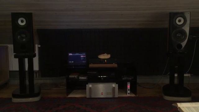 TAD PIONEER S-2EX vs KRELL смотреть онлайн