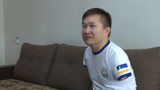 Улан-удэнец без рук и ноги стал мастером спорта по стрельбе из лука смотреть онлайн