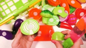 Играем и учим овощи и фрукты на липучках, учим цвета. Развивающие мультики для детей