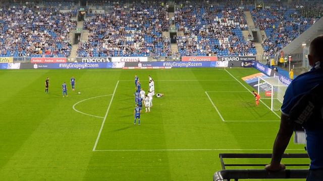 Nika Kvekveskiri - gol z rzutu wolnego - Lech Poznań 2:0 Lechia Gdańsk (22.08.21) смотреть онлайн