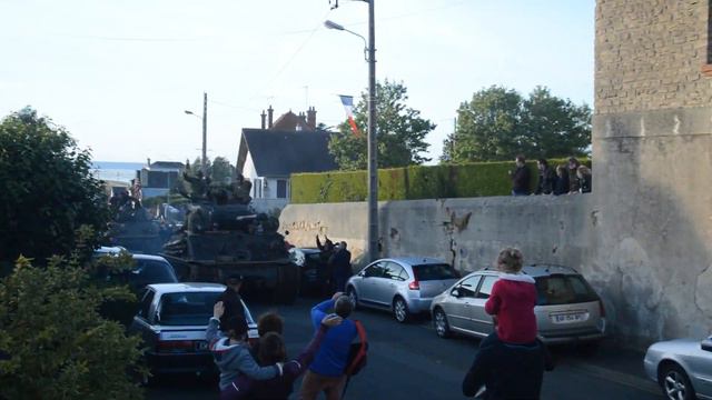 Tank parade D-DAY 2019 (Sherman, Priest, M26 Pacific...) смотреть онлайн