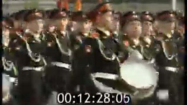 Парад Победы 9 мая 1995 года на Красной Площади в Москве смотреть онлайн