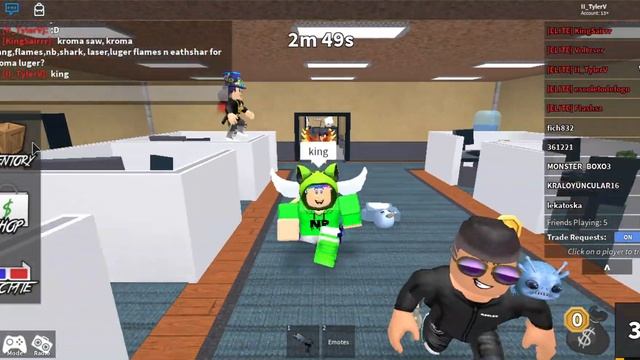 Trading for Chroma Shark OMG! | Roblox MM2 смотреть онлайн