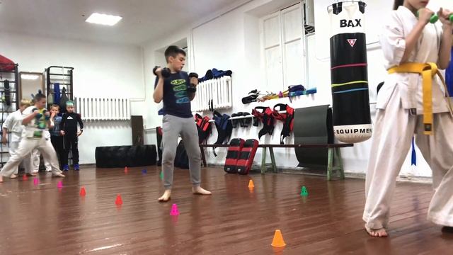 Повышение манёвренности в поединке Кёкусинкай карате. ЦСП «Тэнгу Про» Мурманск смотреть онлайн