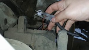 Ремонт Форд Транзит. Перегорает правая лампа ближнего света справа.