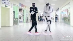 Танцы под песню Потому что что это наши чувства