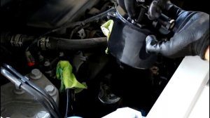 Range Rover Evoque  Ленд Ровер Эвок 2,2  2011 года Замена топливного фильтра