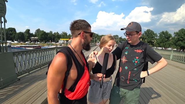 ПЛАЧУ ДЕНЬГИ ЗА ОТВЕТЫ ЛЮДЕЙ НА ПРОСТЫЕ ВОПРОСЫ