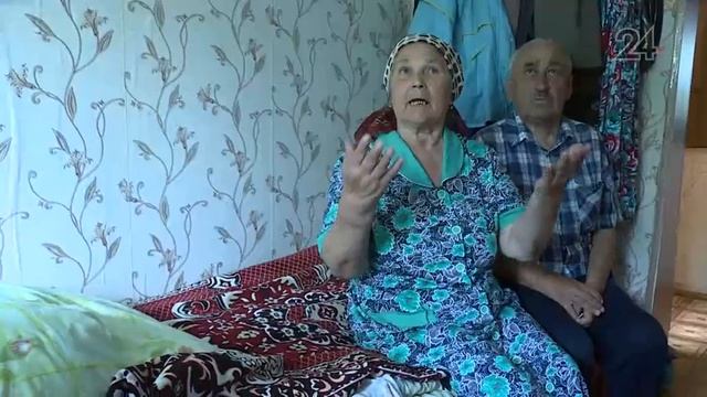 Осадки в квартире: дом в поселке Высокая Гора на несколько недель оставили без крыши смотреть онлайн