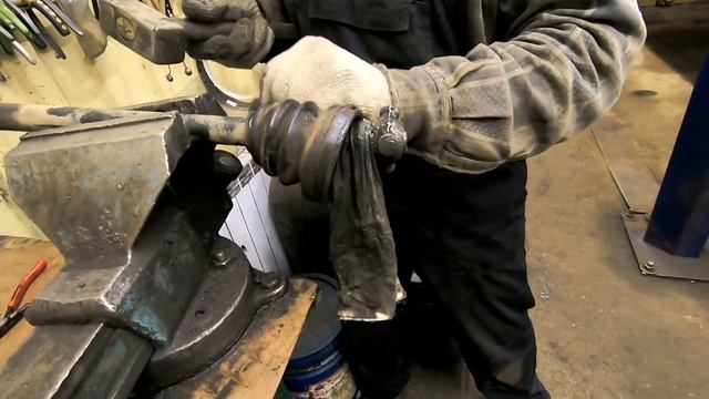 Меняем ШРУС на Хода ФИТ смотреть онлайн