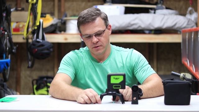Cross Line Laser Level with 2 Plumb Dots - Huepar 9211G Review смотреть онлайн