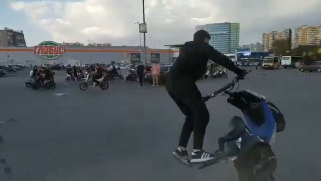 КРУГИ на СКУТЕРЕ Yamaha bws original смотреть онлайн