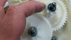 Ремонт мясорубки Redmond RMG-1205-8