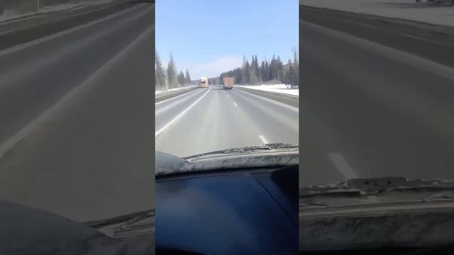 Трасса М5 Урал. Работа на Газели 5 метров. Дымят тормоза на спуске. смотреть онлайн