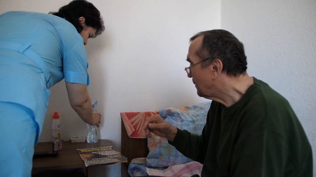 Пансионат для пожилых людей, лежачих больных и инвалидов (дом престарелых Песчаное, Симферополь) смотреть онлайн
