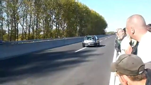 Renault R5 Turbo vs Ford Mustang shelby GT 500 Eleanor Adlenhoven 2011 смотреть онлайн