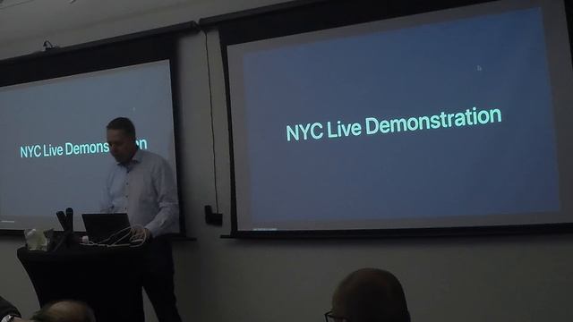 Learn the Awesome New ⚡FREE Oracle Database 18c XE, Oracle APEX & Database Cloud смотреть онлайн