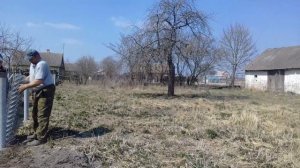 Самый дешёвый и долговечный вариант забора