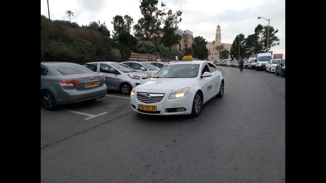 Израиль. Внутри аэропорта Бен Гурион. Погранконтроль. Получение бегажа.Такси и другой транспорт. смотреть онлайн