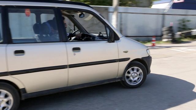 FAW Jinn – когда китайские автомобили действительно были дешёвыми. смотреть онлайн