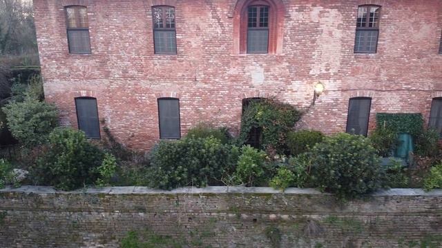 Castello Borromeo - Peschiera Borromeo (MI) - Italy смотреть онлайн