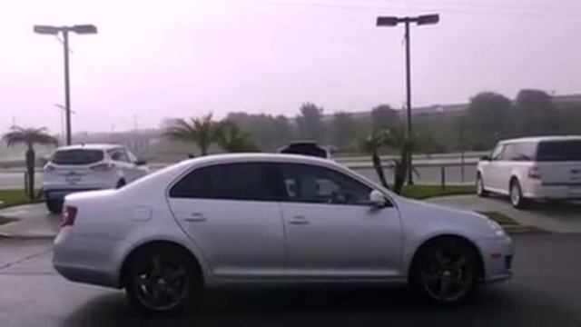 2010 VOLKSWAGEN JETTA Chino CA смотреть онлайн