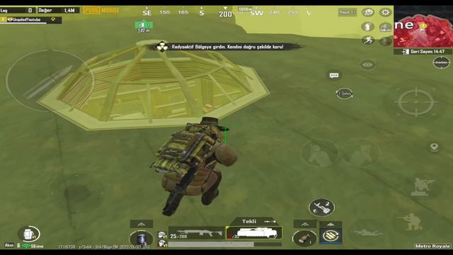 1vs4 - Man Escaping From 10 Monsters - PUBG METRO ROYALE смотреть онлайн