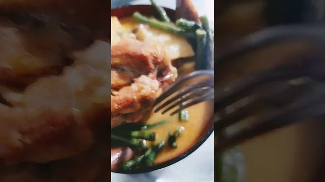 Delicious Filipino Oxtail Soup