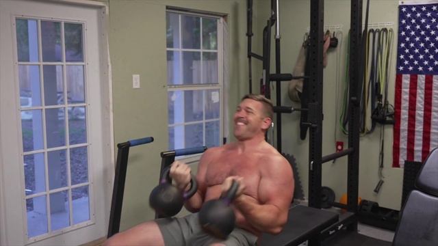 ГИРЕВОЙ ФИТНЕС . Тренировка груди смотреть онлайн