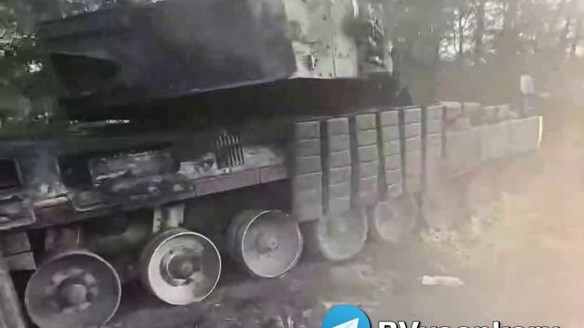 ‼️?В бою на Запорожском фронте армией России сожжён Leopard 2A4 смотреть онлайн