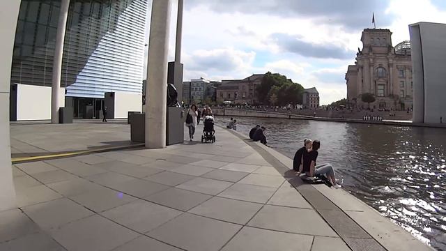 Work & travel.BERLIN.Работать на бусе и путешествовать. смотреть онлайн