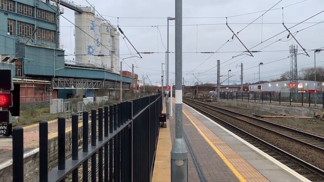 Trains @ Warrington Bank Quay including 46100 “Royal Scot”! | 11/02/23 смотреть онлайн