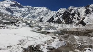 Хан Тенгри и Пик Победы