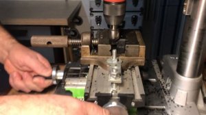 Как сделать держатель для бит   на шуруповёрт