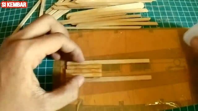 H M S Bellona 1760 dari stik es krim смотреть онлайн