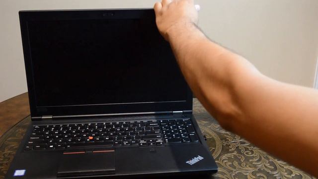 Lenovo ThinkPad P52 Slide Monitor смотреть онлайн