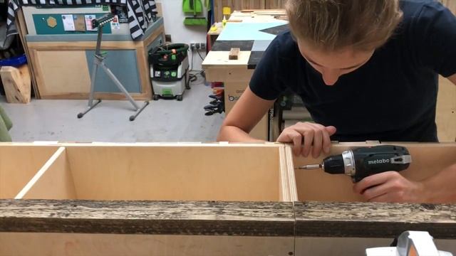 Изголовье из старой доски смотреть онлайн