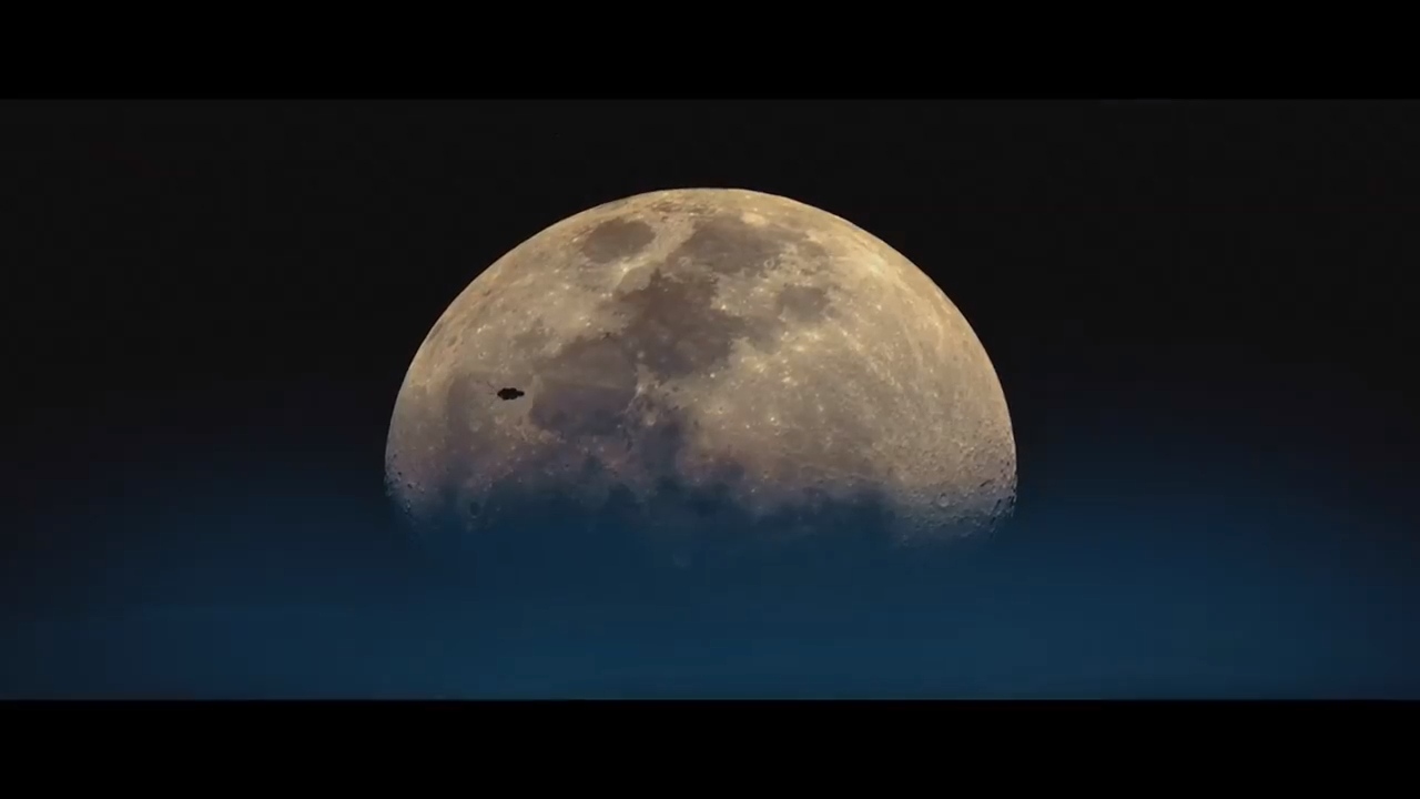 Земля в иллюминаторе смотреть онлайн