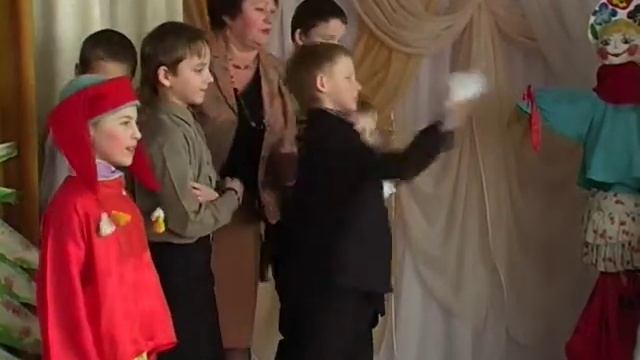 ШКОЛЬНЫЙ ПРАЗДНИК ,часть 1 смотреть онлайн