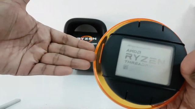Unboxing & Review AMD Ryzen Threadripper 1950x เหน่ง รีวิว เว้ย เฮ้ย ( ตอน บิดชิมครีมและจุ่มนม ) смотреть онлайн