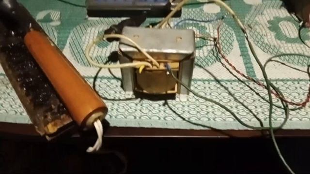 Ламповый двухтактный усилитель. Испытание 2 канала. смотреть онлайн