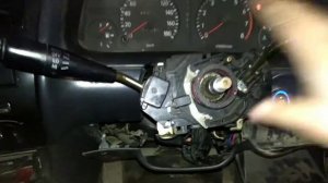 Тойота AE100.Пропал свет.Меняю гитару (подрулевые переключатели)