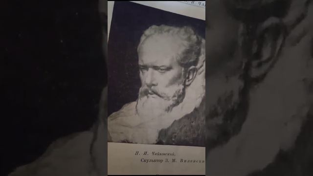 "Серебряный Век."слова и музыка Фаины и Юрия Леминовых.поют Ф.Леминова и Ю.Леминов.ф-ноФЛеминова смотреть онлайн